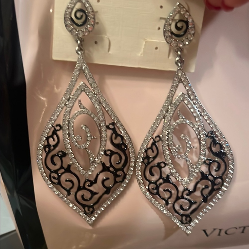 Elegant Silver and Black Dangle Earrings